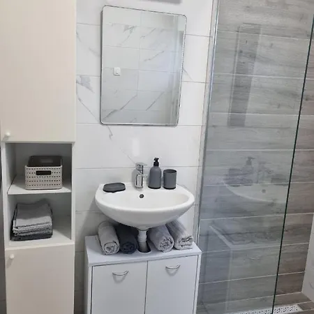 Apartman Marijana Pakoštane Exterior foto
